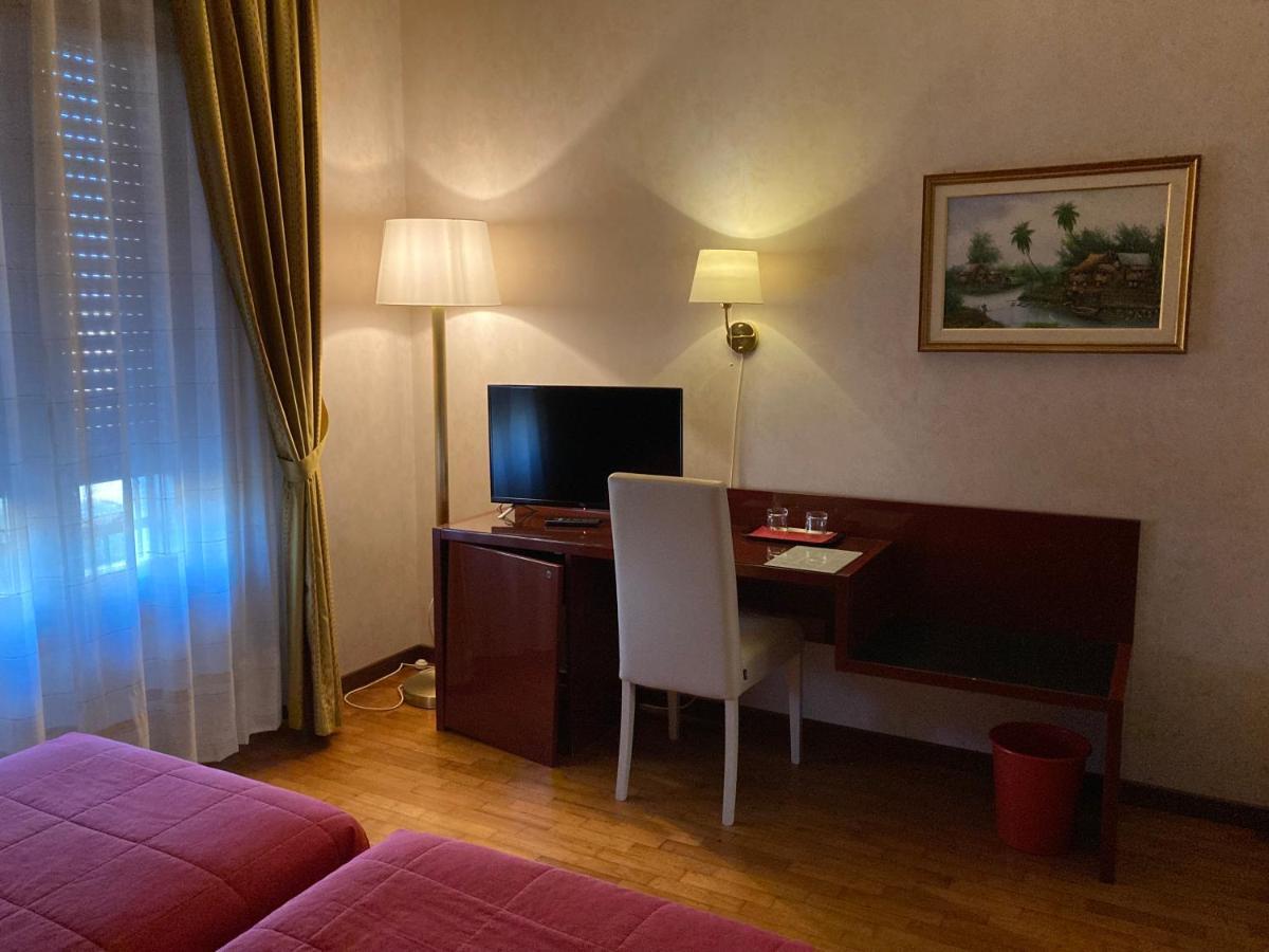 Hotel Master Albignasego Buitenkant foto