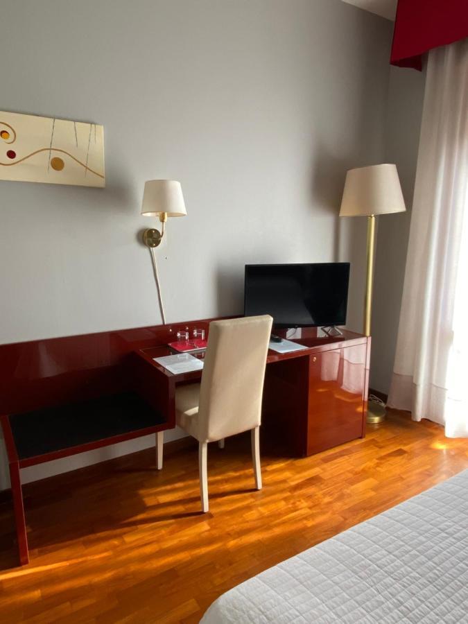 Hotel Master Albignasego Buitenkant foto