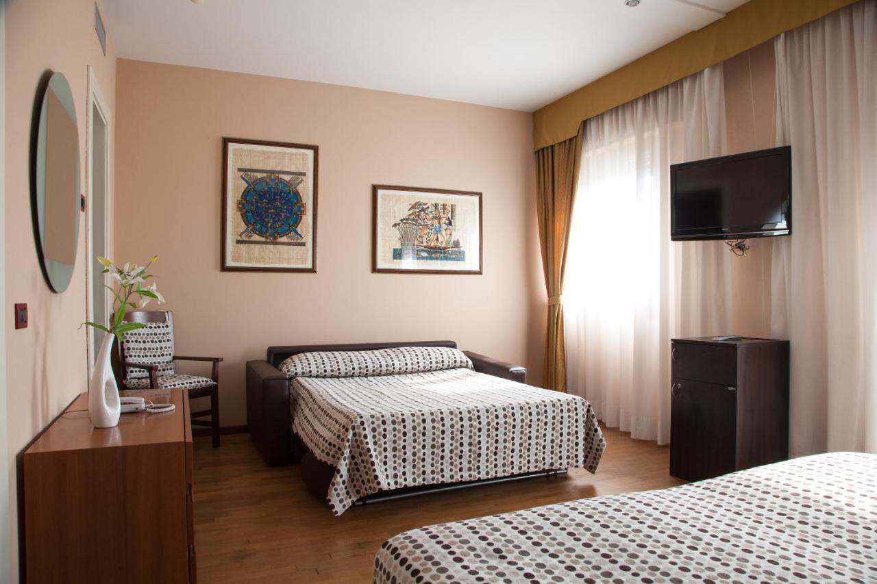 Hotel Master Albignasego Buitenkant foto